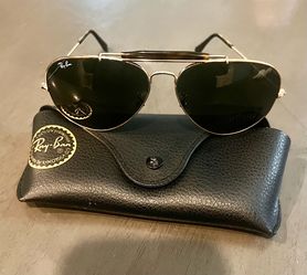 Vintage B&L Ray Ban Outdoorsman II 62-14 Gold Frame Sunglasses