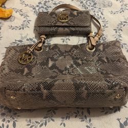 used mk purse and wallet