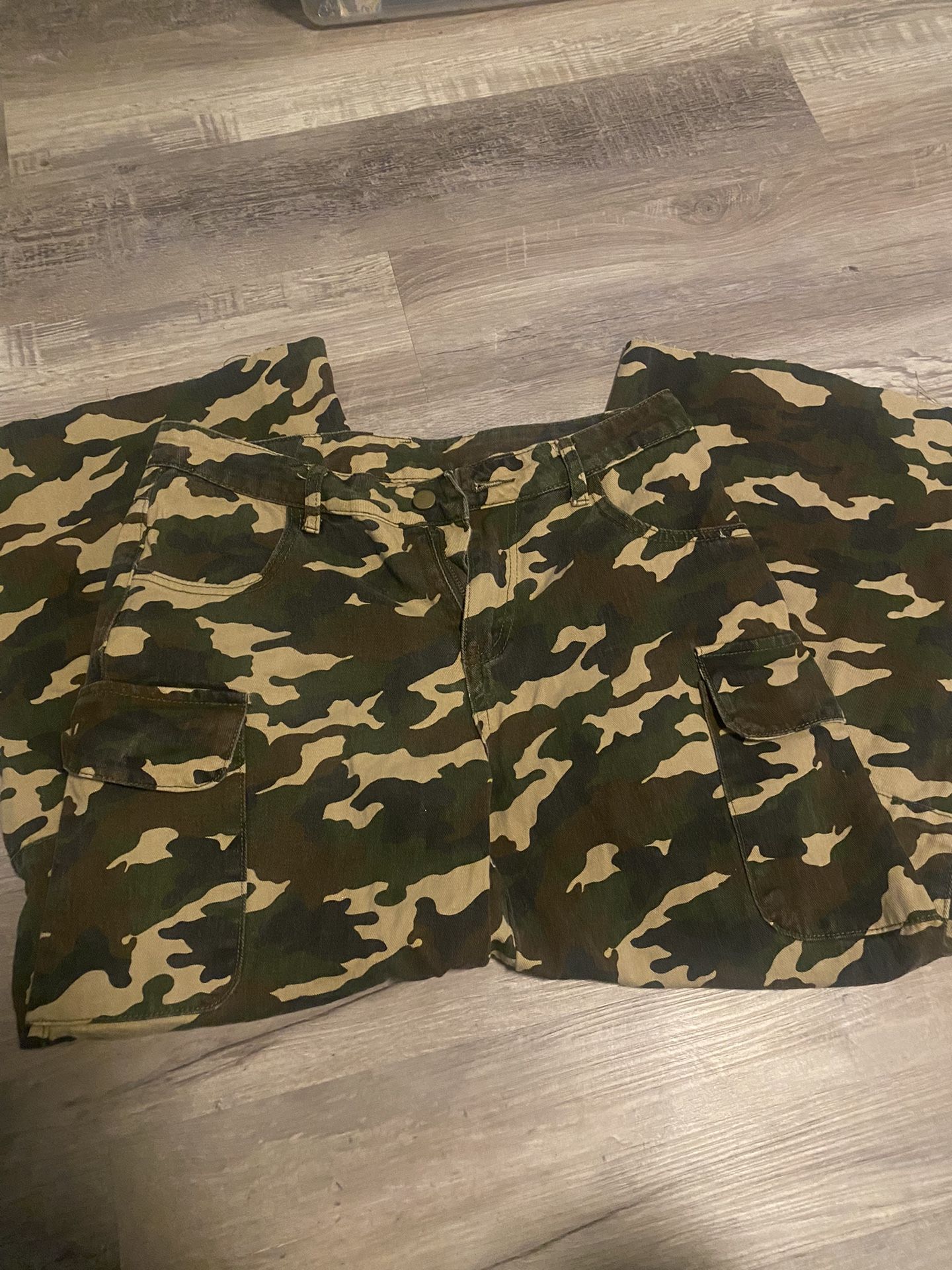 Cargo Camo pants