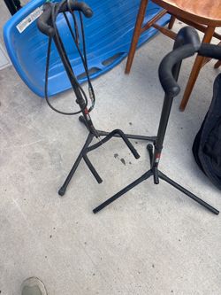 Guitar stands