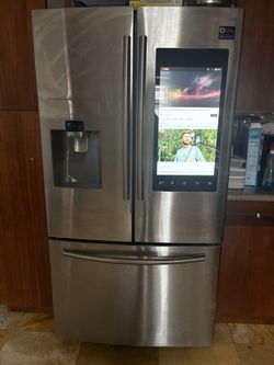 Samsung Touchscreen Refrigerator 