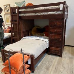 Bunk Bed 