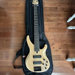 Yamaha TRBX605FM 5 String Bass 