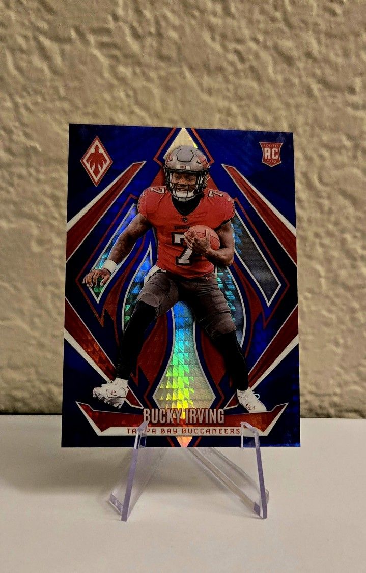2024 Panini Phoenix - Rookies Bucky Irving #166 Blue Hyper /70 (RC)