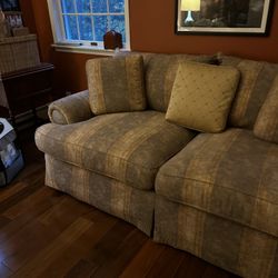 Beautiful Cozy couch from Thomasville