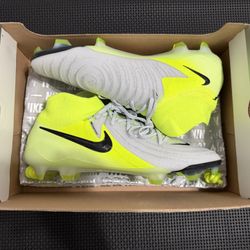 Nike Phantom Luna 2 Elite FG – Men’s Size 10 – Brand New Pro Cleats