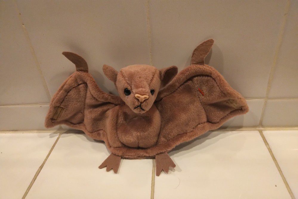 Batty 1996 Beanie Baby Brown Bat Cute
