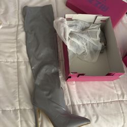 Size 40 Brand New Size 9