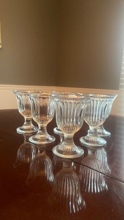 Six glass fancy sundae or dessert cups