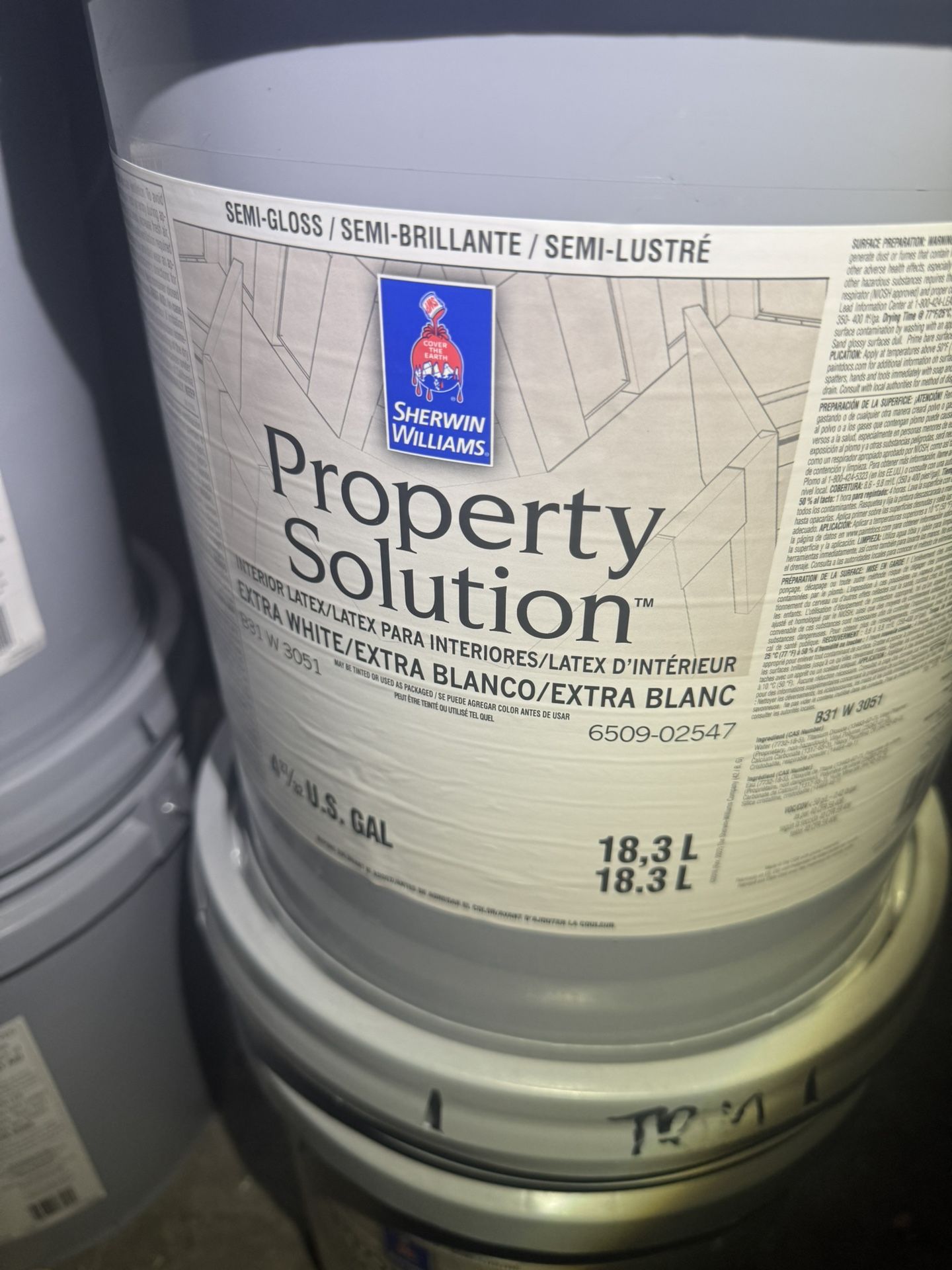 White Paint (5) 5 Gallon Buckets