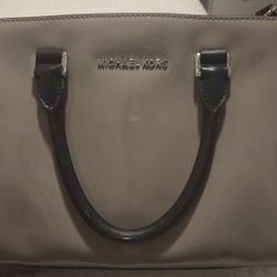 Micheal Kors Bag
