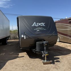 2017 Coachmen Apex Ultra-Lite Travel