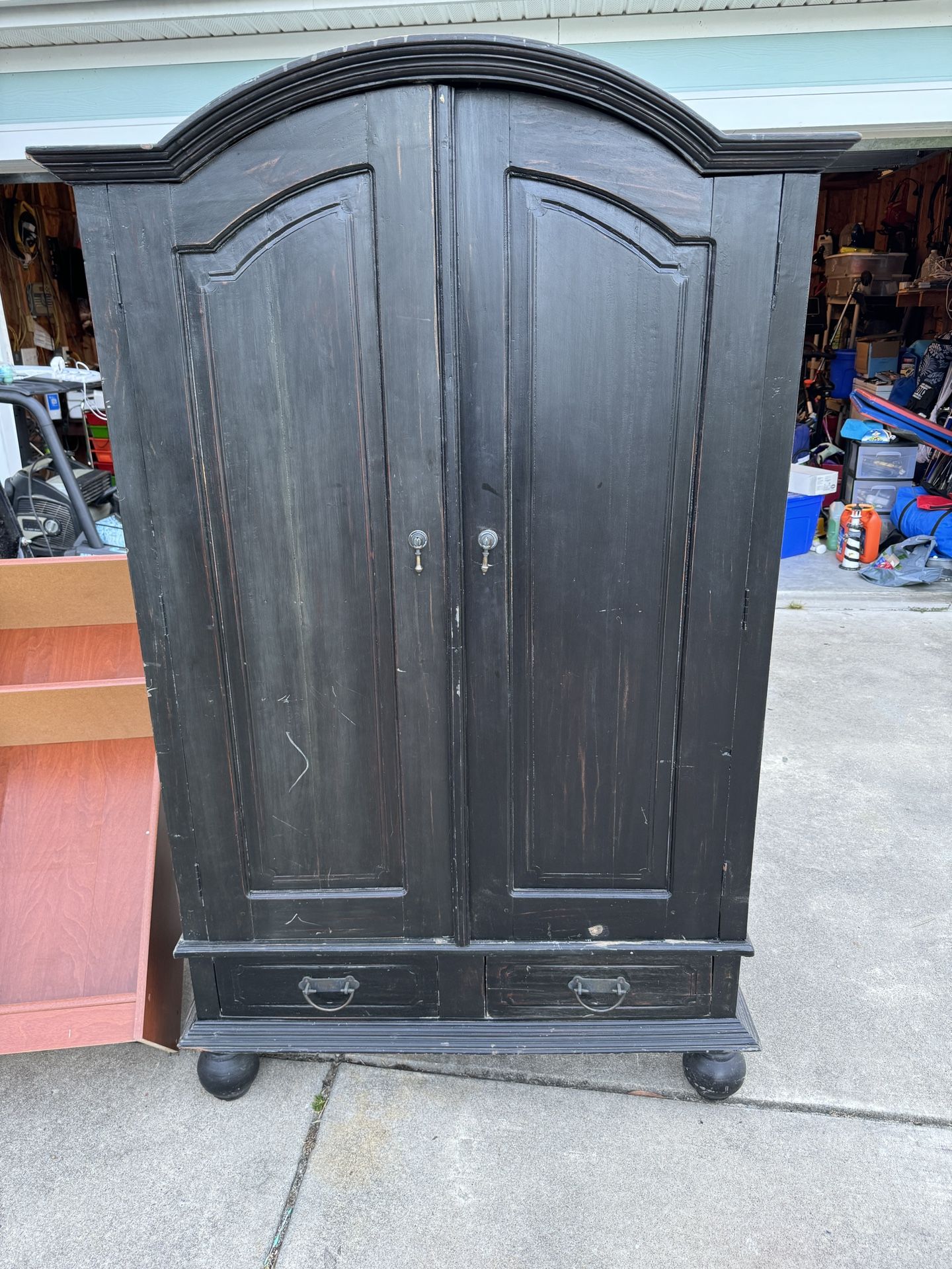 CABINET ELIZABETH TV INDONESIAN MAHOGANY