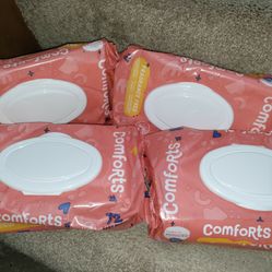 (4) Baby Wipes! Comforts Brand! Compared to Huggies! 