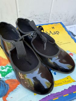 Black Patent Leather Tap Shoes