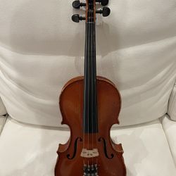 Yamaha/Strausberg 3/4 German Violin