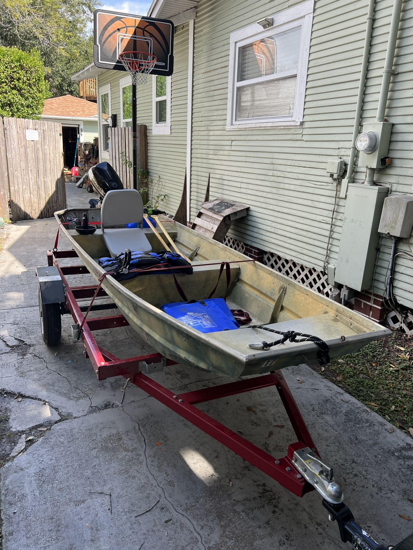 FOR SALE! MAKE ME AN OFFER Boat, Fold Up Trailer, Mercury 4stroke Combo