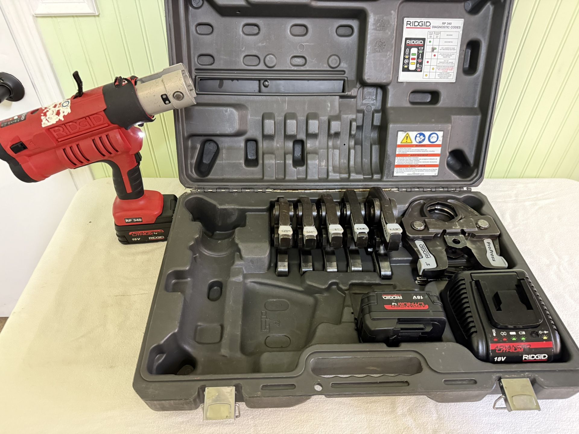 RIDGID 18-Volt ProPress Kit ( Read Description Below )