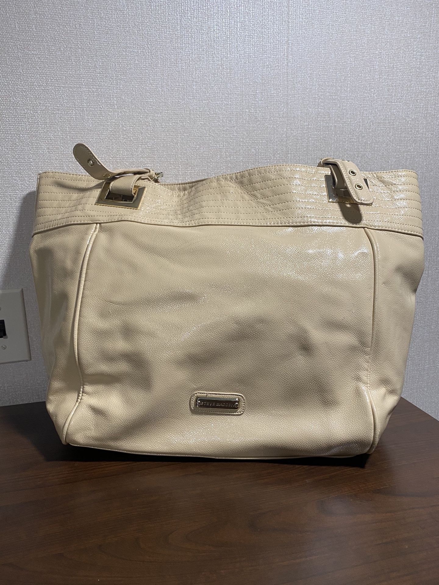 Steve Madden Tote bag