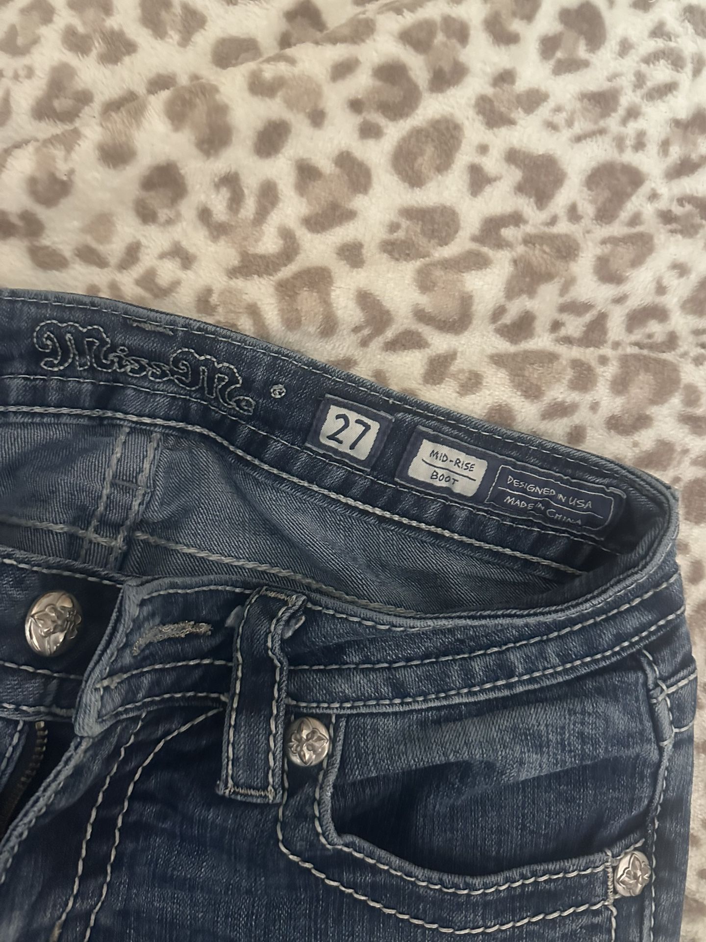 Miss Me Jeans Mid Rise Size 27