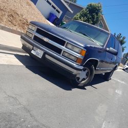 1998 Chevrolet Suburban