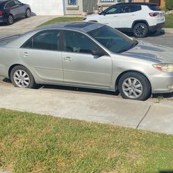 Toyota Camry 