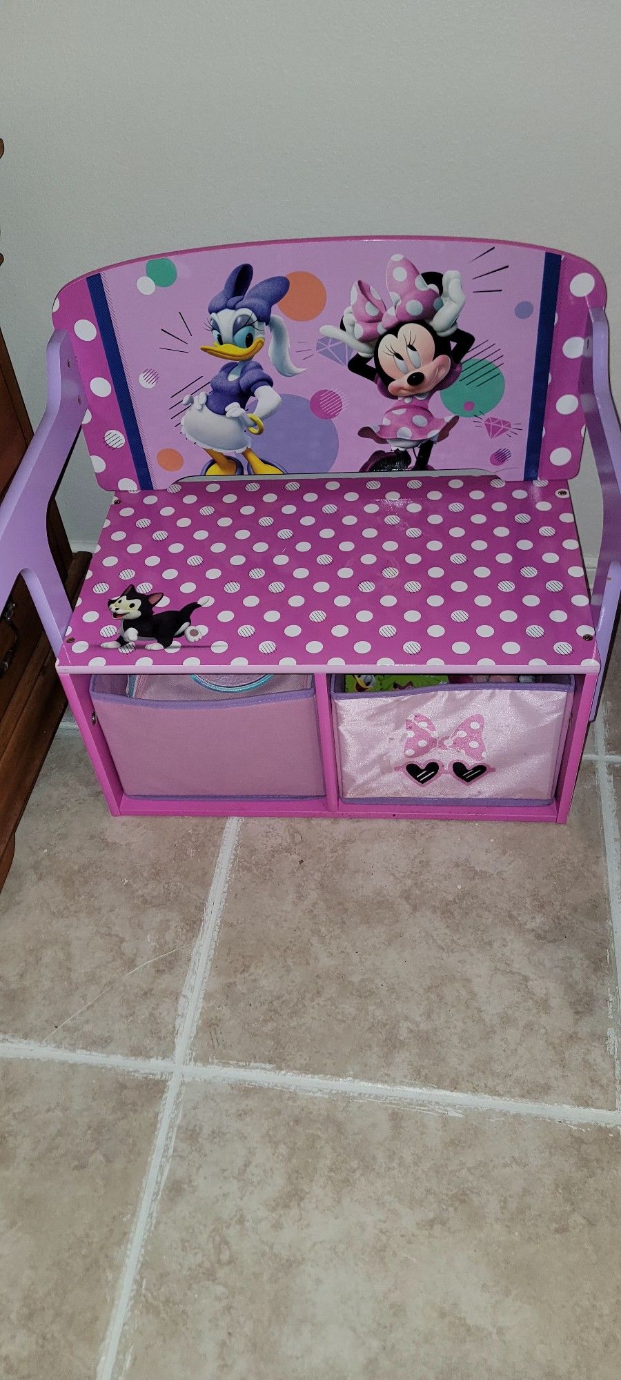 Minnie Mouse Bench/table