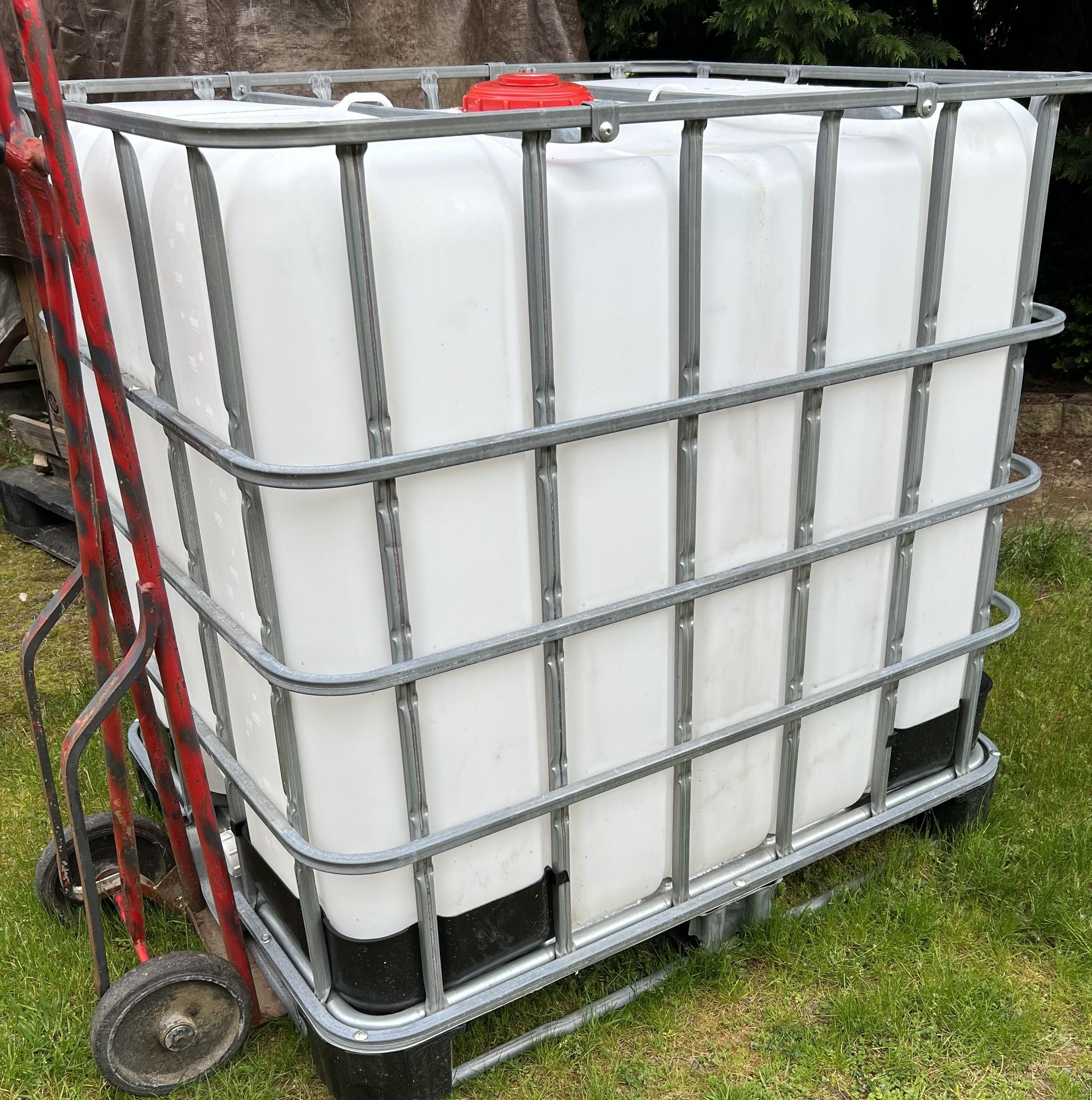 Water Tank Tote IBC 275 Gallon