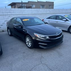 2018 KIA Optima