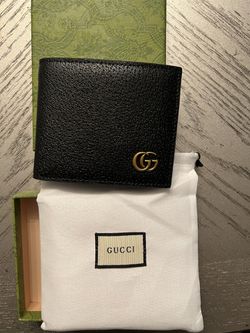 All White Gucci Purse, High Top Sneakers, & Wallet Set for Sale in Alden,  IL - OfferUp