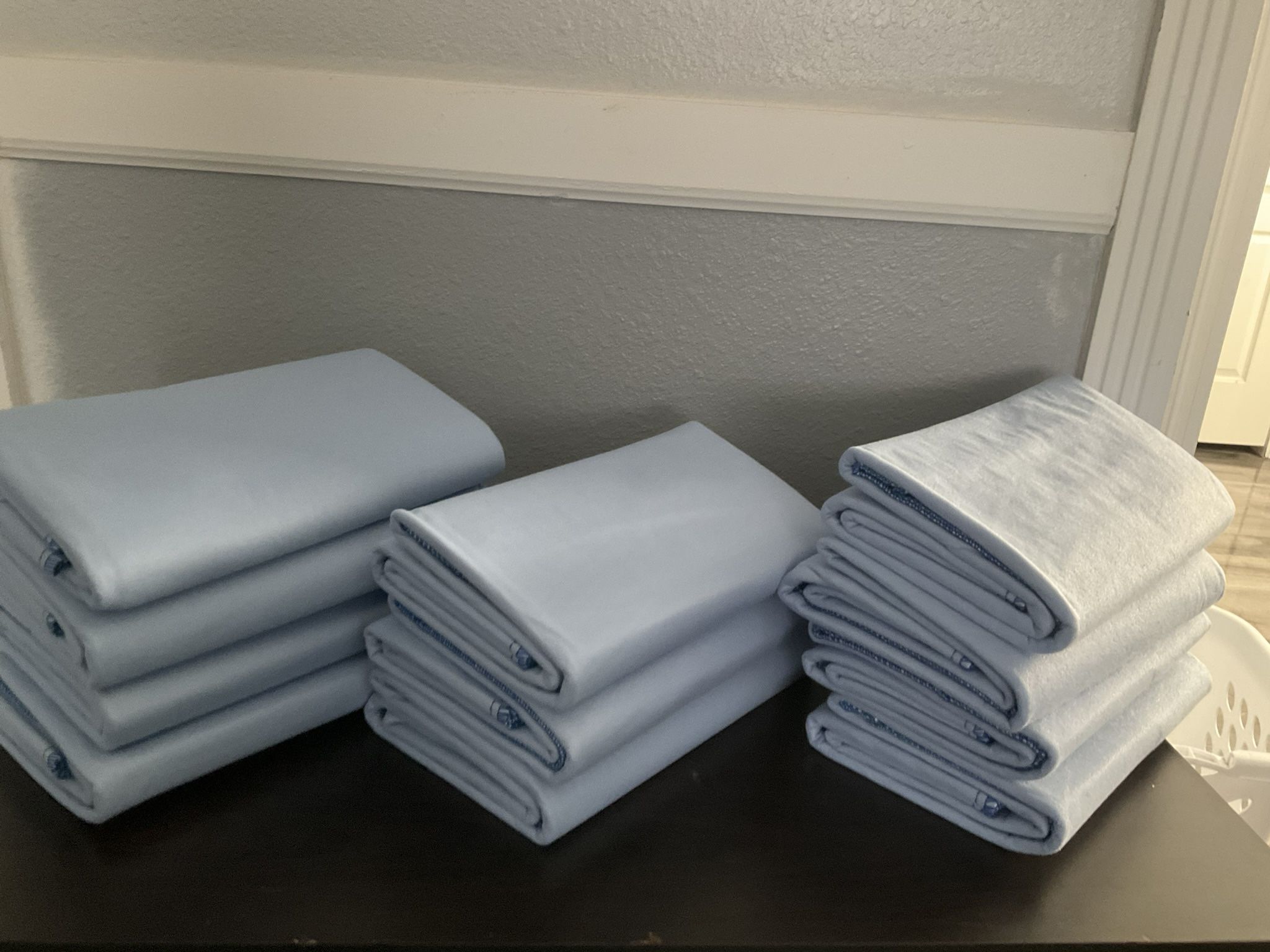 BED PADS 11 NEW CLOTH WASHABLE - 32 x 34 INCH PADS