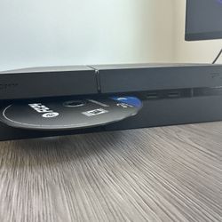 PS4 500gb with controller and games
