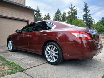 2009 Nissan Maxima