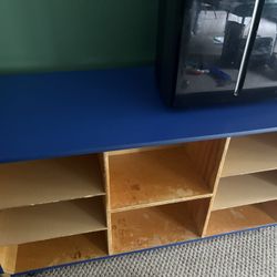 Shelf / Toy Shelf 