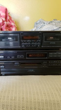 Onkyo Tuner stereo system