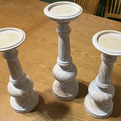Set Of 3  Ivory Candlesticks