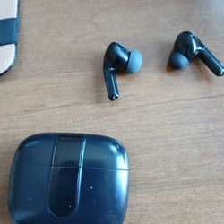 Wireless Earbuds 