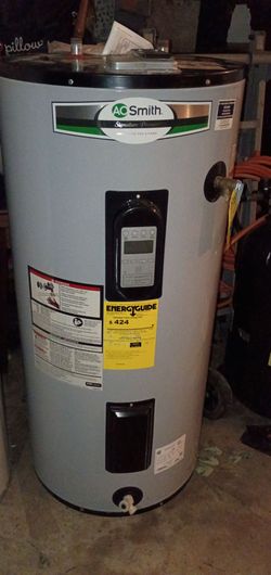 A smith hot water tank 50 gallon l