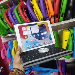 Air 1 Gb16. $100.   Air 2gb16.   $155