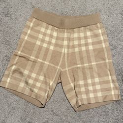 Men’s Burberry Knit Shorts Size Medium