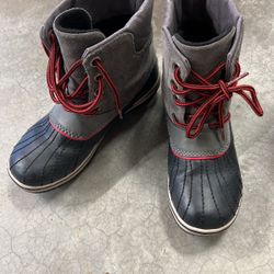 Sorel Snow Boots - Unisex - Size 5 Youth 