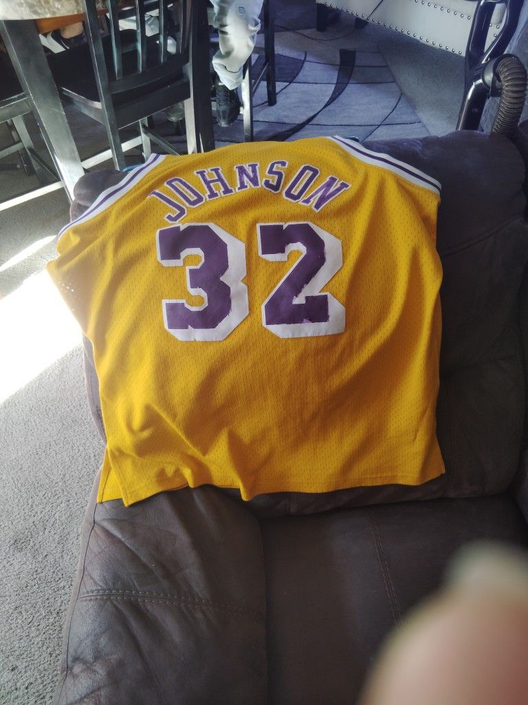 LA Lakers Gold Magic Johnson Jersey