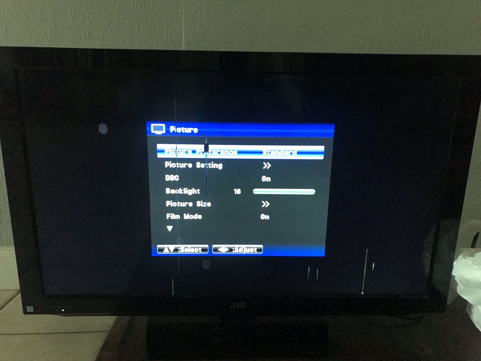 JVC 34 inch tv