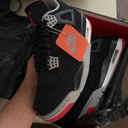 Jordan 4 Breds 2019