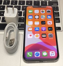 iPhone X 256GB Factory Unlocked