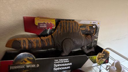 Spinosaurus toy