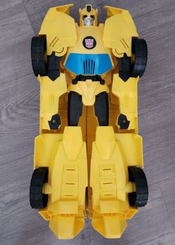 Hasbro Transformers Robots in Disguise Super Bumblebee Figure