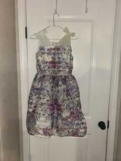 Beautiful floral dress, girls size 16