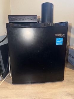 Mini fridge