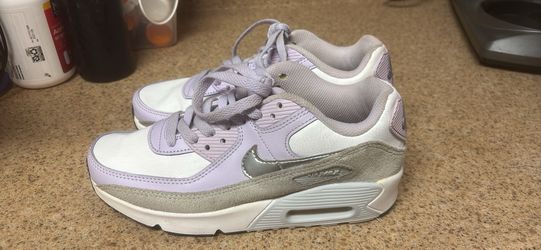Violet Nike air Max